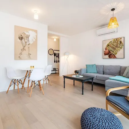 1 Bedroom Beautiful In * 扎达尔
